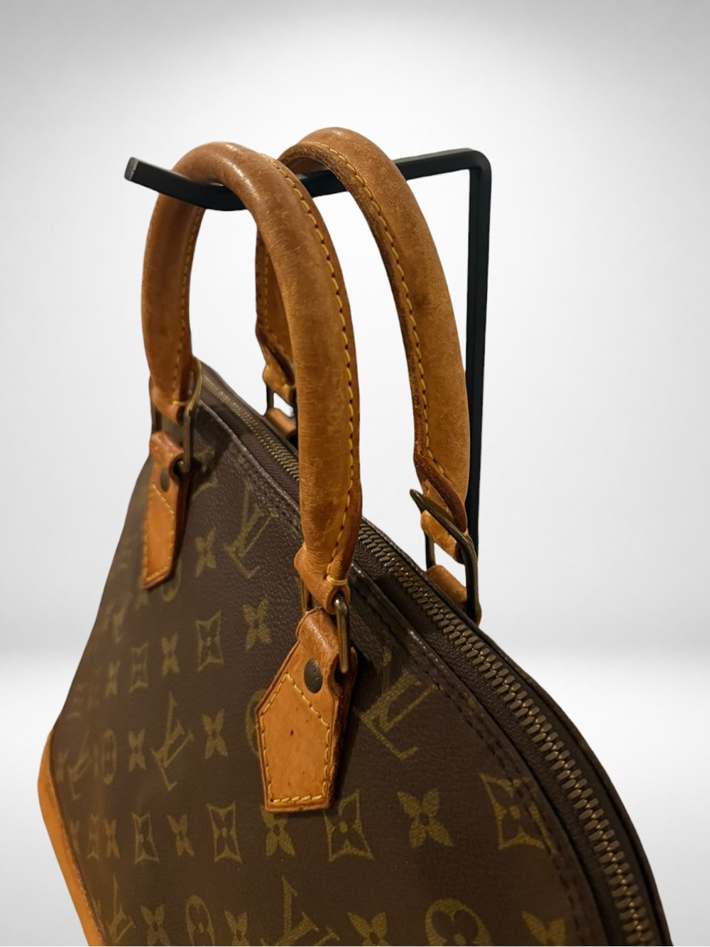 Louis Vuitton LV Authentic Alma PM Monogram Canvas Top Handle Satchel Bag France - Picture 10 of 17